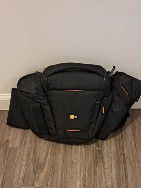 CASE LOGIC Camera Sling Bag Black SLR Suspension System Adjustable Strap NWOT